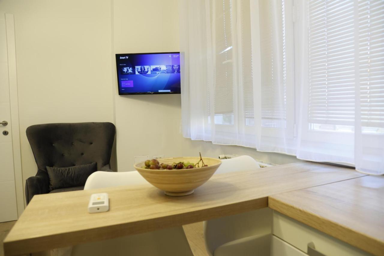 Blue And Rose Cozy - Quiet In The Best Location - Self Check-In - 5Th Floor With Elevator Sarajevo Luaran gambar